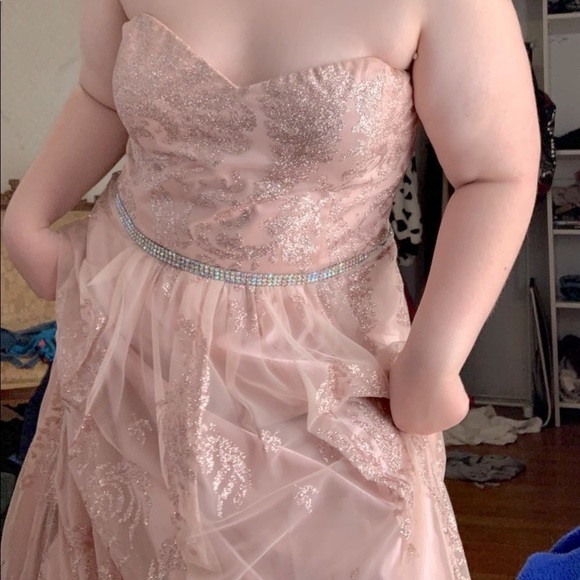 David’s Bridal Prom Dress - Picture 7 of 10